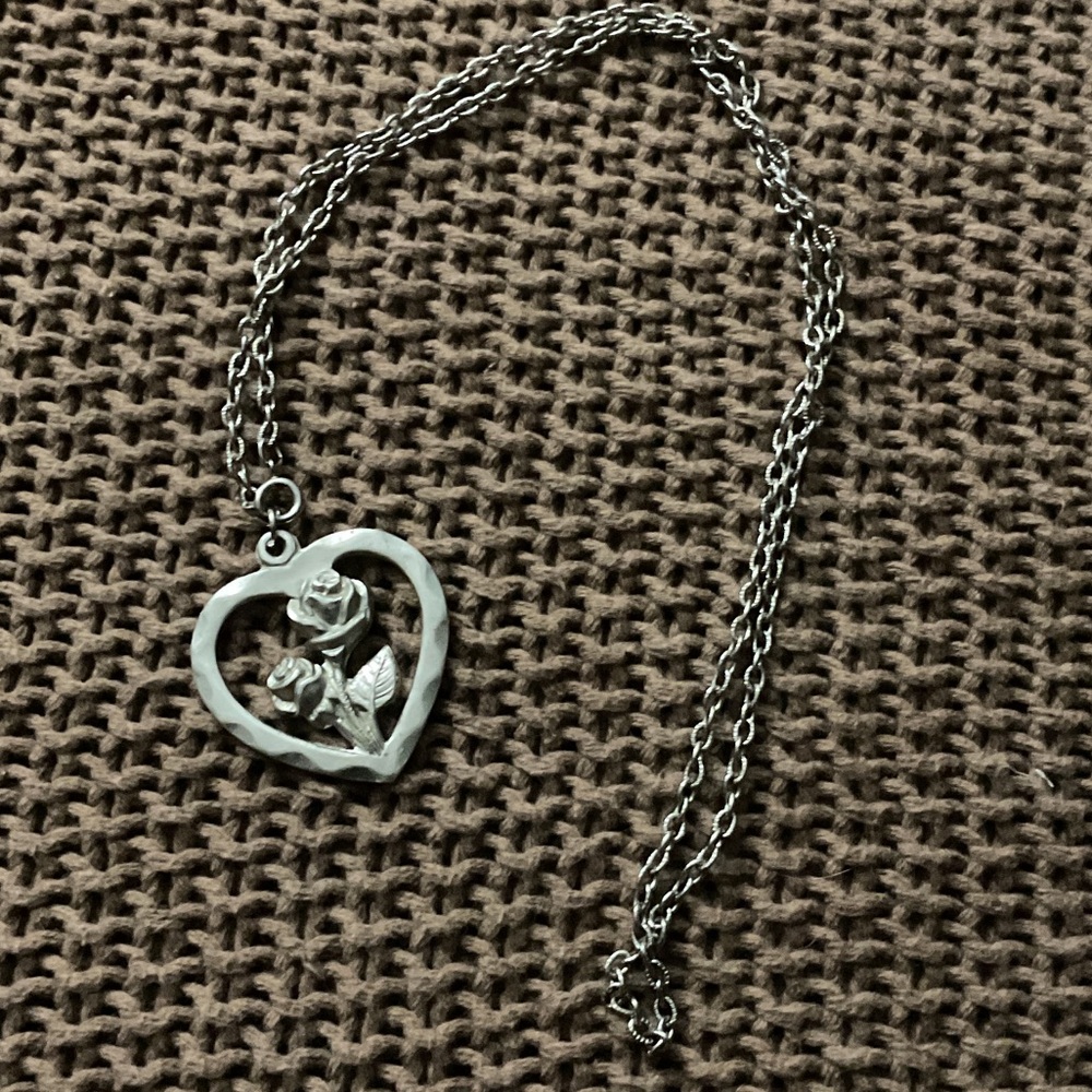 Antique Hong Kong Silvery Heart Rose Pendant Necklace